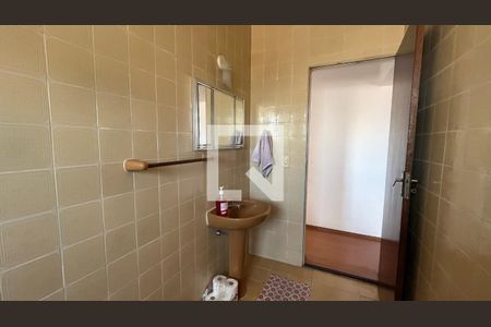 Banheiro de apartamento à venda com 2 quartos, 80m² em Vila Industrial (campinas), Campinas