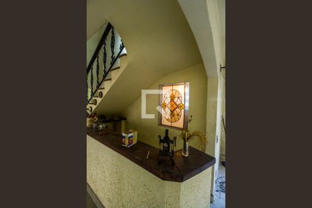 Sala de casa de condomínio à venda com 4 quartos, 385m² em Residencial Cinco (alphaville), Santana de Parnaíba