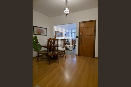 Apartamento à venda com 3 quartos, 125m² em Fernão Dias, Belo Horizonte