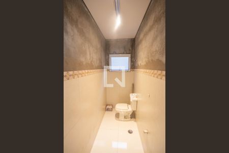 Lavabo  de casa para alugar com 4 quartos, 550m² em Jardim Guapira, São Paulo
