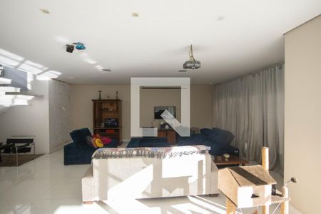 Sala de casa para alugar com 4 quartos, 550m² em Jardim Guapira, São Paulo