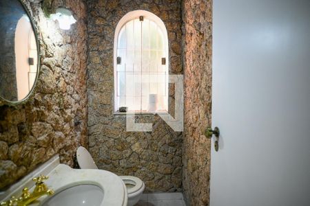 Lavabo Sala de Jantar de casa à venda com 5 quartos, 356m² em Bosque da Saúde, São Paulo