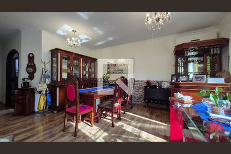 Sala de casa à venda com 3 quartos, 227m² em Vila Floresta, Santo André