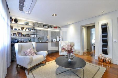 Apartamento à venda com 4 quartos, 240m² em Indianópolis, São Paulo