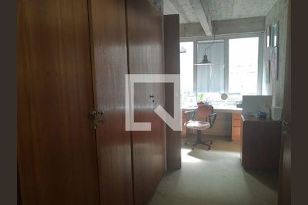 Casa à venda com 5 quartos, 300m² em Morumbi, São Paulo