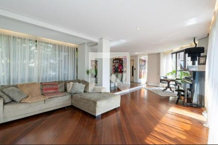 Apartamento à venda com 3 quartos, 180m² em Jardim Fonte do Morumbi, São Paulo
