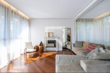 Apartamento à venda com 3 quartos, 180m² em Jardim Fonte do Morumbi, São Paulo