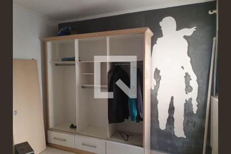 Casa à venda com 4 quartos, 220m² em Vila Albano, São Paulo