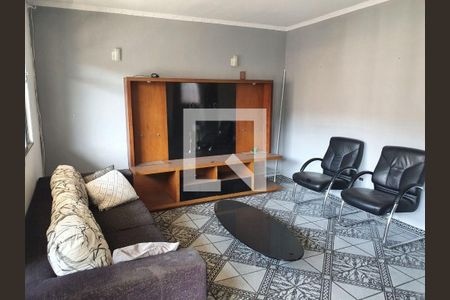 Casa à venda com 4 quartos, 220m² em Vila Albano, São Paulo