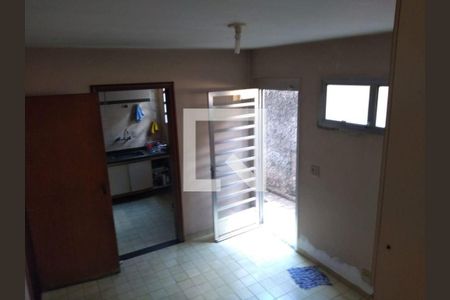 Casa à venda com 5 quartos, 223m² em Morumbi, São Paulo