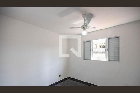 Casa à venda com 3 quartos, 180m² em Jardim Jussara, São Paulo