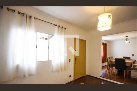 Casa à venda com 3 quartos, 180m² em Jardim Jussara, São Paulo