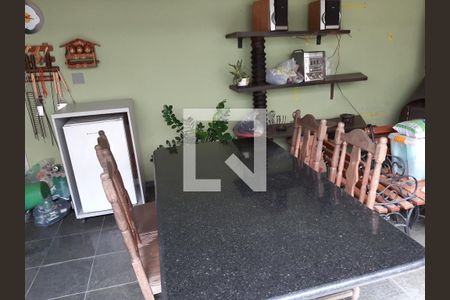 Casa à venda com 2 quartos, 147m² em Jardim Alvorada (Zona Oeste), São Paulo