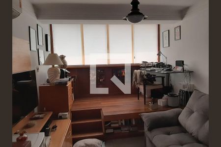 Casa à venda com 2 quartos, 147m² em Jardim Alvorada (Zona Oeste), São Paulo