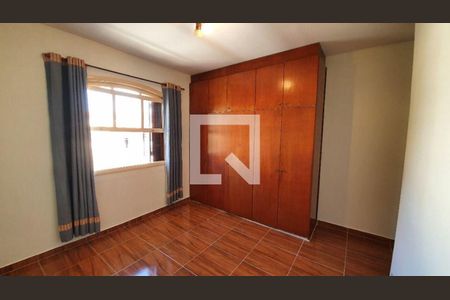 Casa à venda com 3 quartos, 144m² em Jardim das Vertentes, São Paulo