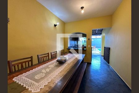 Casa à venda com 4 quartos, 410m² em Parque Monte Alegre, Taboão da Serra