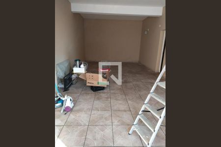 Casa à venda com 3 quartos, 207m² em Vila Tiradentes, São Paulo