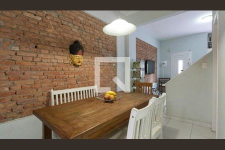 Casa à venda com 3 quartos, 120m² em Vila Olímpia, São Paulo