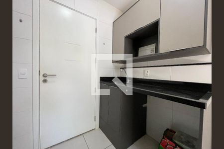 Sala/Cozinha de apartamento à venda com 1 quarto, 33m² em Ferreira, São Paulo