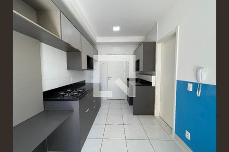 Sala/Cozinha de apartamento à venda com 1 quarto, 33m² em Ferreira, São Paulo