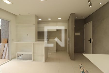 Sala de apartamento para alugar com 2 quartos, 78m² em Vila Metalúrgica, Santo André