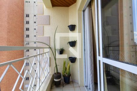 Varanda de apartamento à venda com 2 quartos, 57m² em Vila Carrão, São Paulo