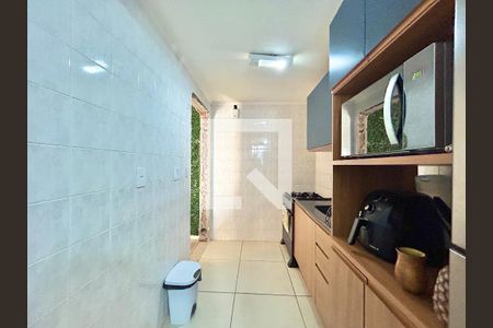 Cozinha de apartamento para alugar com 2 quartos, 60m² em Rio Branco, São Leopoldo