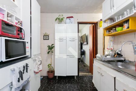 Cozinha  de apartamento para alugar com 2 quartos, 51m² em Itaquera, São Paulo