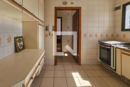 Cozinha de apartamento para alugar com 3 quartos, 121m² em Vila Alzira, Guarujá
