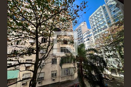 Vista da Sala de apartamento à venda com 2 quartos, 110m² em Copacabana, Rio de Janeiro