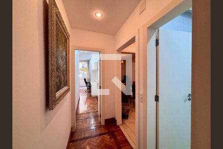 Corredor de apartamento à venda com 2 quartos, 110m² em Copacabana, Rio de Janeiro
