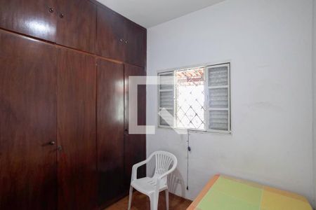 Quarto 1 de casa à venda com 4 quartos, 200m² em Aparecida, Belo Horizonte
