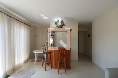 Sala de apartamento para alugar com 4 quartos, 336m² em Barra Funda, Guarujá