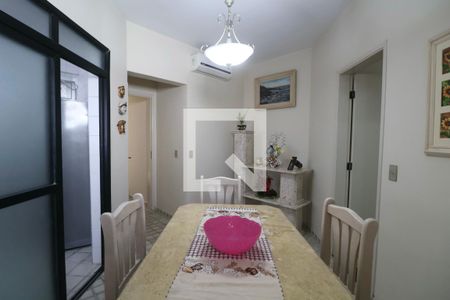Cozinha de apartamento para alugar com 4 quartos, 336m² em Barra Funda, Guarujá