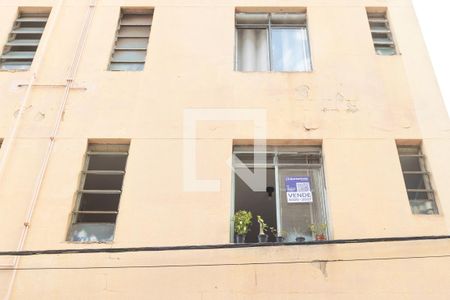 Placa de kitnet/studio para alugar com 1 quarto, 40m² em Vila Itapura, Campinas