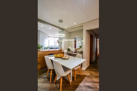 Sala de apartamento à venda com 2 quartos, 90m² em Jardim Bela Vista, Santo André