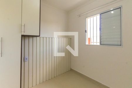 Quarto 1 de apartamento para alugar com 2 quartos, 40m² em Chácara Califórnia, São Paulo