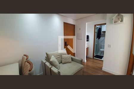 Sala de apartamento à venda com 2 quartos, 38m² em Recanto das Rosas, Osasco