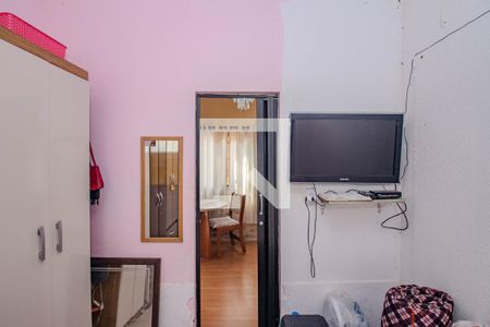 Quarto 2 de casa à venda com 3 quartos, 250m² em Jardim Itu, Porto Alegre