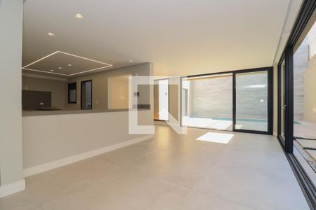 Sala de casa à venda com 4 quartos, 340m² em Jardim Paulistano, São Paulo