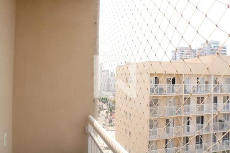 Varanda da Sala e Cozinha  de apartamento para alugar com 2 quartos, 35m² em Barra Funda, São Paulo