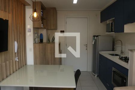 Sala e Cozinha  de apartamento para alugar com 2 quartos, 35m² em Barra Funda, São Paulo