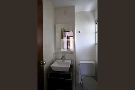 Lavabo de apartamento para alugar com 3 quartos, 138m² em Savassi, Belo Horizonte