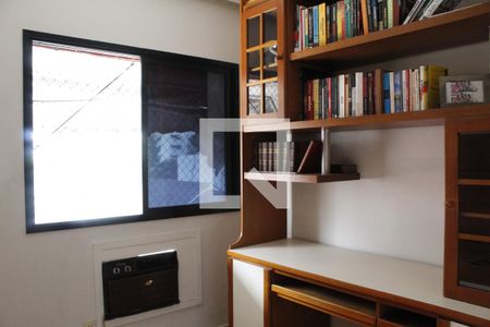 Quarto 1 de apartamento à venda com 4 quartos, 110m² em Jacarepaguá, Rio de Janeiro