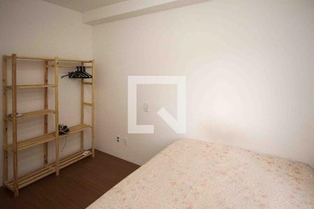 Quarto 02 de apartamento para alugar com 2 quartos, 42m² em Sítio da Figueira, São Paulo