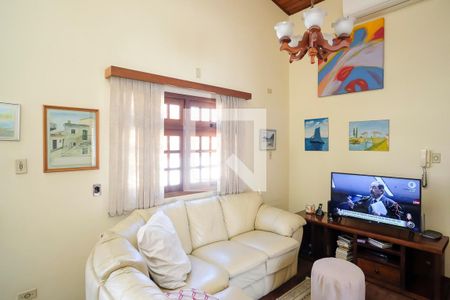 Sala de TV de casa à venda com 4 quartos, 456m² em Santa Maria, São Caetano do Sul