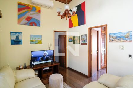 Sala de TV de casa à venda com 4 quartos, 456m² em Santa Maria, São Caetano do Sul