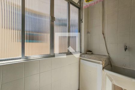 Área de serviço de apartamento para alugar com 2 quartos, 75m² em Balneario Guarujá, Guarujá