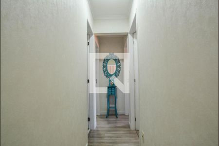 Corredor de apartamento à venda com 3 quartos, 63m² em Jardim Utinga, Santo André