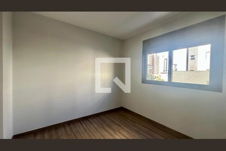 Quarto de apartamento à venda com 2 quartos, 71m² em Sion, Belo Horizonte